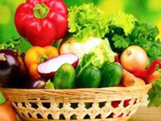 吃蔬菜也要学会好“色”，这个“色”指的就是颜色。蔬菜的不同颜色代表了不同的营养元素，搞清楚这些关系，更有利于我们在选择蔬菜时，吃得更加营养。